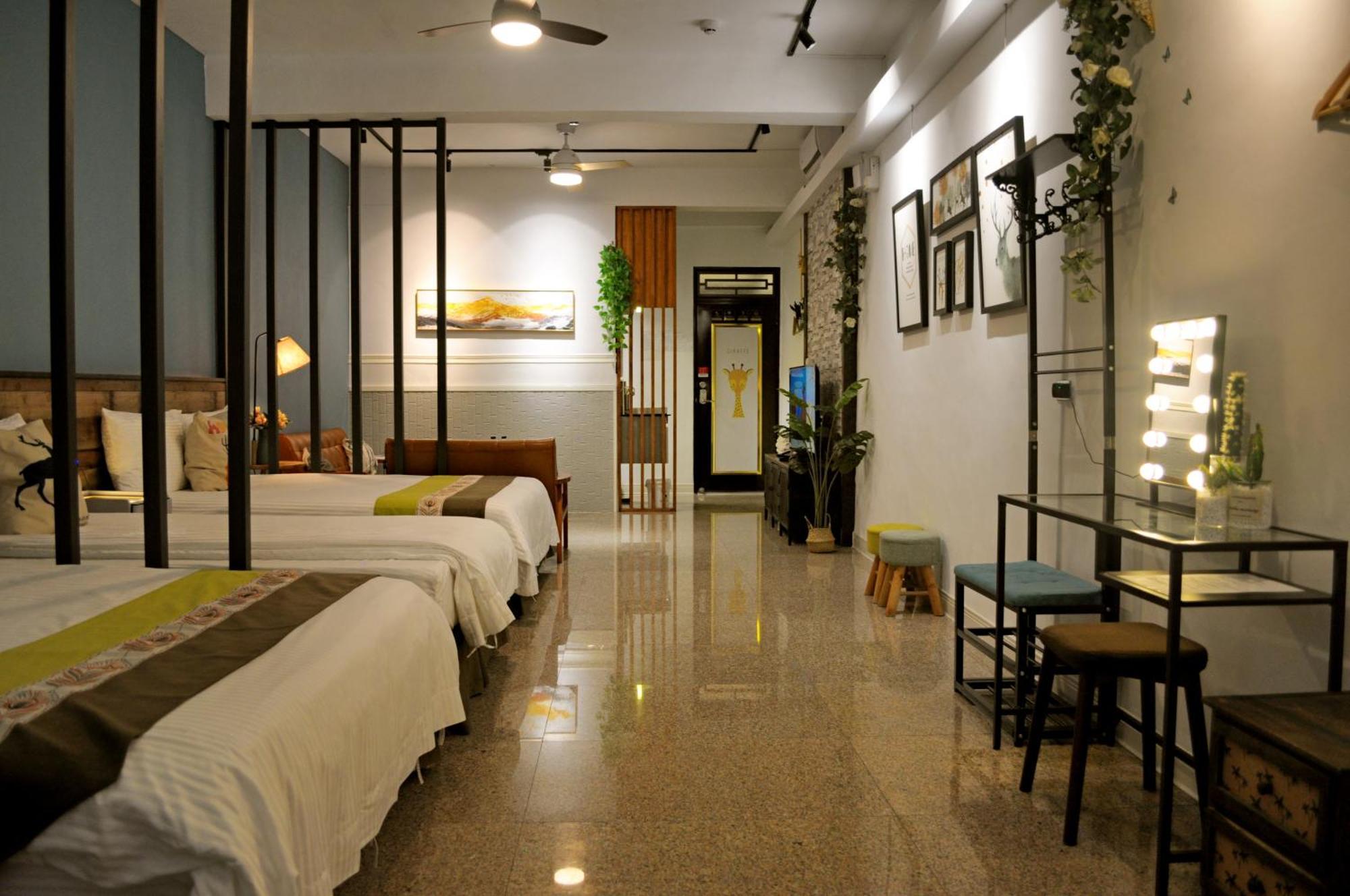 Lu-Kang Traveler Inns Луган Экстерьер фото